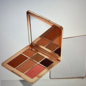 New Ever Out the Door Cheek & Eye Palette Bold & Brave
